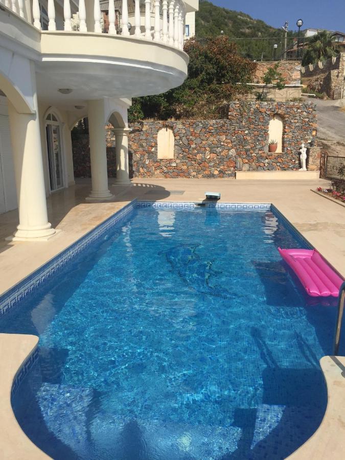 Villa Royal Аланя Екстериор снимка