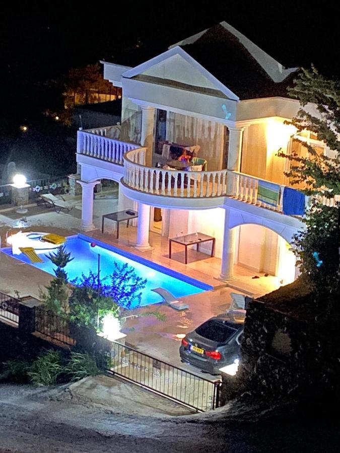Villa Royal Аланя Екстериор снимка